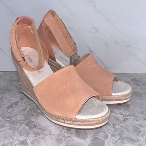 NEW Toms Marisol sandy beige wedge espadrille sz 8.5
